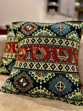 NEW! Pillow Cover "L-Shaped Bird"