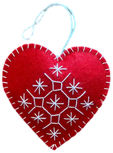 Heart-Shaped Felt Christmas Ornaments "Snowflake"